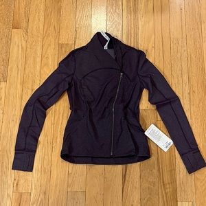 Lululemon Zip Up Athletic Jacket, Size 8 in Purple